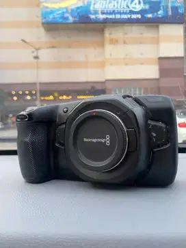 BLACKMAGIC POCKET CINEMA CAMERA 4K