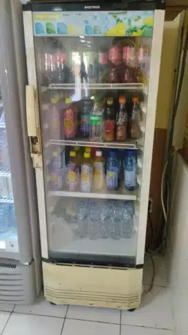 Di jual cepat ya ini Soces masih dingin siap pakai
