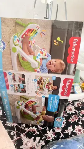 Fisher Price Kick & Play