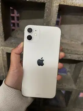 iPhone 11 128GB Ibox