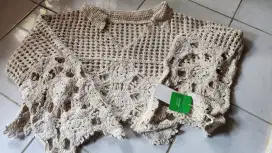 Baju masih baru