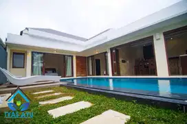 Villa cantik 2 bedroom kerobokan badung bali dekat seminyak