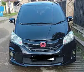 Honda Freed thn 2013 AT tipe PSD