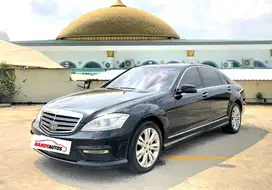 Mercedes Benz S350L Solitaire Facelift Tahun 2010 Automatic Hitam