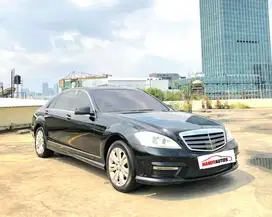 Mercedes Benz S350L Solitaire Facelift Tahun 2010 Automatic Hitam