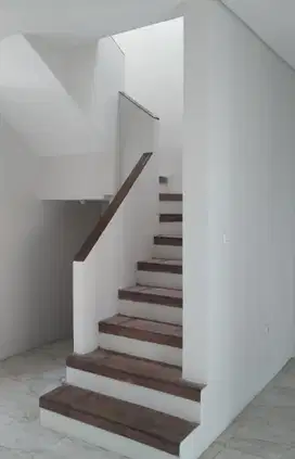 jual rumah baru mercuri raya jalan 3 mobil margahayu raya