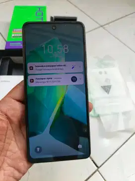 Infinix Hot 30 Ram 8 256 masih oke banget minus charger ga ada