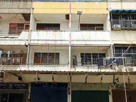 RUKO GANDENG STRATEGIS 3 LANTAI DI DURI KOSAMBI, CENGKARENG