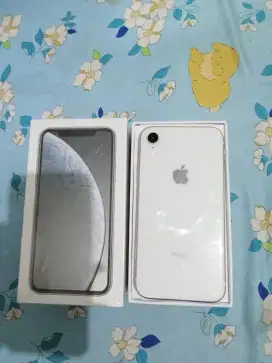 iphone xr 64 gb