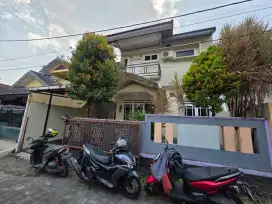 Disewakan rumah minimalis 2 lantai dekat UGM