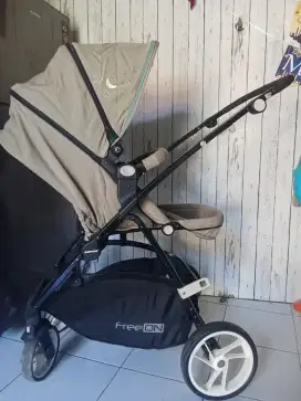 Jual stroller babydoes
