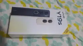 Vivo y19s 4/64 garansi resmi 1 tahun no repack ada nota pembelian