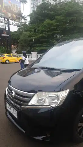 Nissan Serena 2014 Pajak On