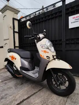 Honda Scoopy Donat 2018