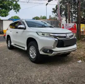 Pajero Sport Exceed Putih 2016