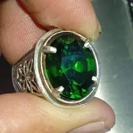 Vivid Green Size kantor! Syntetic Tsavorite 8.10 ct VVS Ring Handmade