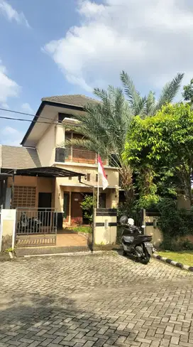 Rumah Hoek Murah Premium Strategis Kemang Pratama Akses Tol Mbz JORR