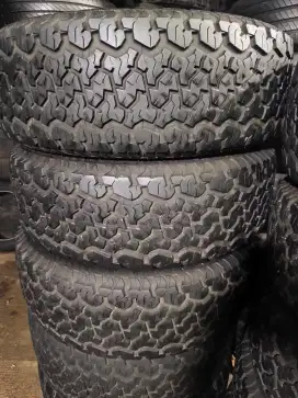 Maxxis bravo AT 275 65 R18