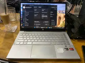 Laptop HP Pavilion 14-ec0008AU