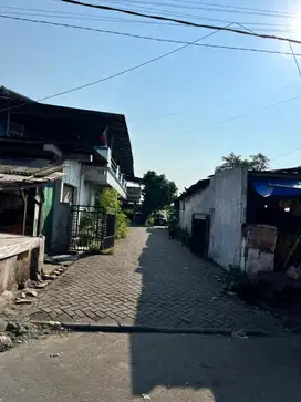 Dijual rumah beserta kontrakan 18 pintu sudah terisi  tinggal teruskan