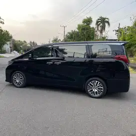 Toyota Alphard 2.5 G matic tahun 2016 TDP 85JUTA