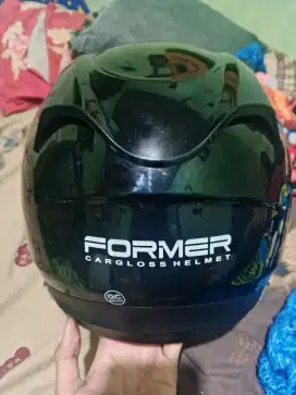Helmet FORMER Cargloss helmet