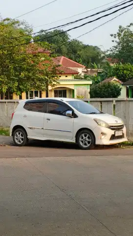 Jual cepat Agya TRD s matic 2014