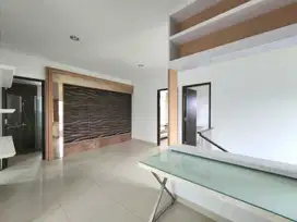 Sewa Rumah Cluster Exclusive Kota Baru Parahyangan