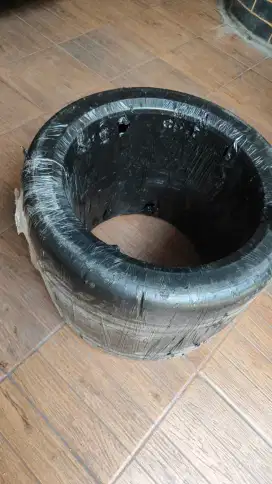 Ban baru GT 245/40/18 semislick