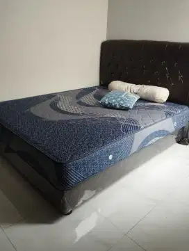 Queen size Springbed