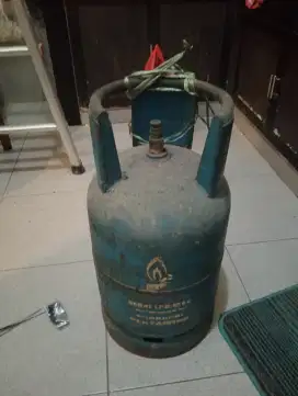Dijual tabung kosong gas elpiji biru