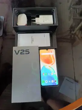 VIVO V25 8/256 SECOND MURAH
