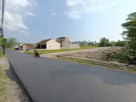 Dekat UMY, Akses Mudah dan Aman, Tanah 353 m² Strategis untuk Kost