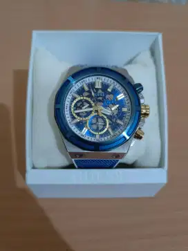 Jam Guess GW0713G1