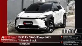 Toyota BZ4X EV 510KM Range 2023 White On Black
