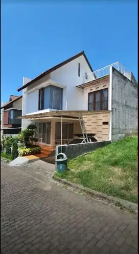 Rumah siap huni minimlias setiabudi gegekalong bandung