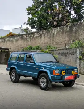 Jeep cherokee xj limited abs