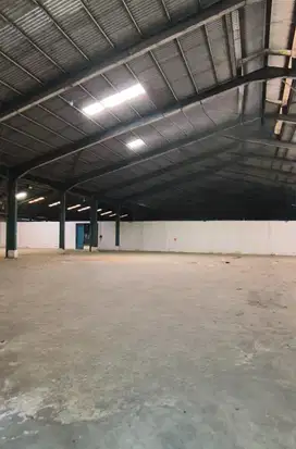 Gudang Jatake luas 6000 m , kawasan industri bebas banjir