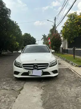 Mercedes Benz C200 Tahun 2019 Eco Boost Pribadi