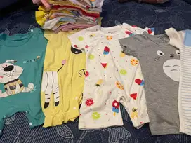 Baju bayi (Jumper bayi 6 - 12 Bulan)