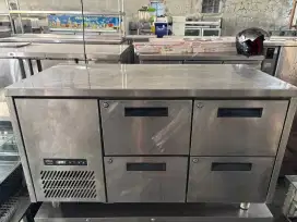 Undercounter chiller gea pintu drawer uk 142x70x85 
Hrg 5,5 jt