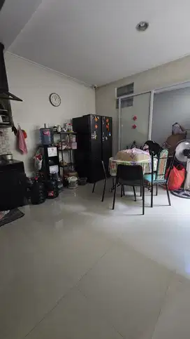 Rumah 2 Lantai Green Lake City 6x18m², SHM, 108m²