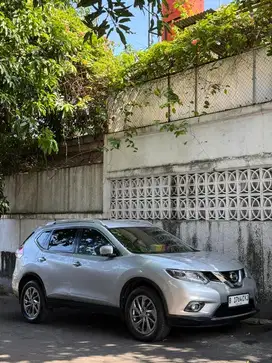 Nissan X-Trail 2015 Bensin
