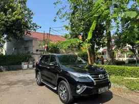 Toyota Fortuner 2.4 Vrz Diesel At 2016