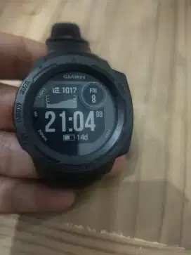 Garmin instict solar black