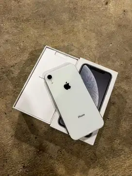 iphone xr 64 gb