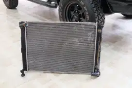 Radiator ex Toyota Harrier gen 2 2008 second ada rembes kecil