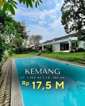 Rumah Lama Terawat Halaman Luas Ada Pool di Kemang Jakarta Selatan