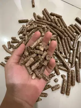 Wood Pellet Biomassa Kalori Tinggi – Bahan Bakar Boiler Industri