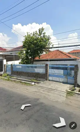 JUAL RUMAH KOMERSIAL RAYA DHARMAHUSADA UTARA LOKASI STRATEGIS RAMAI